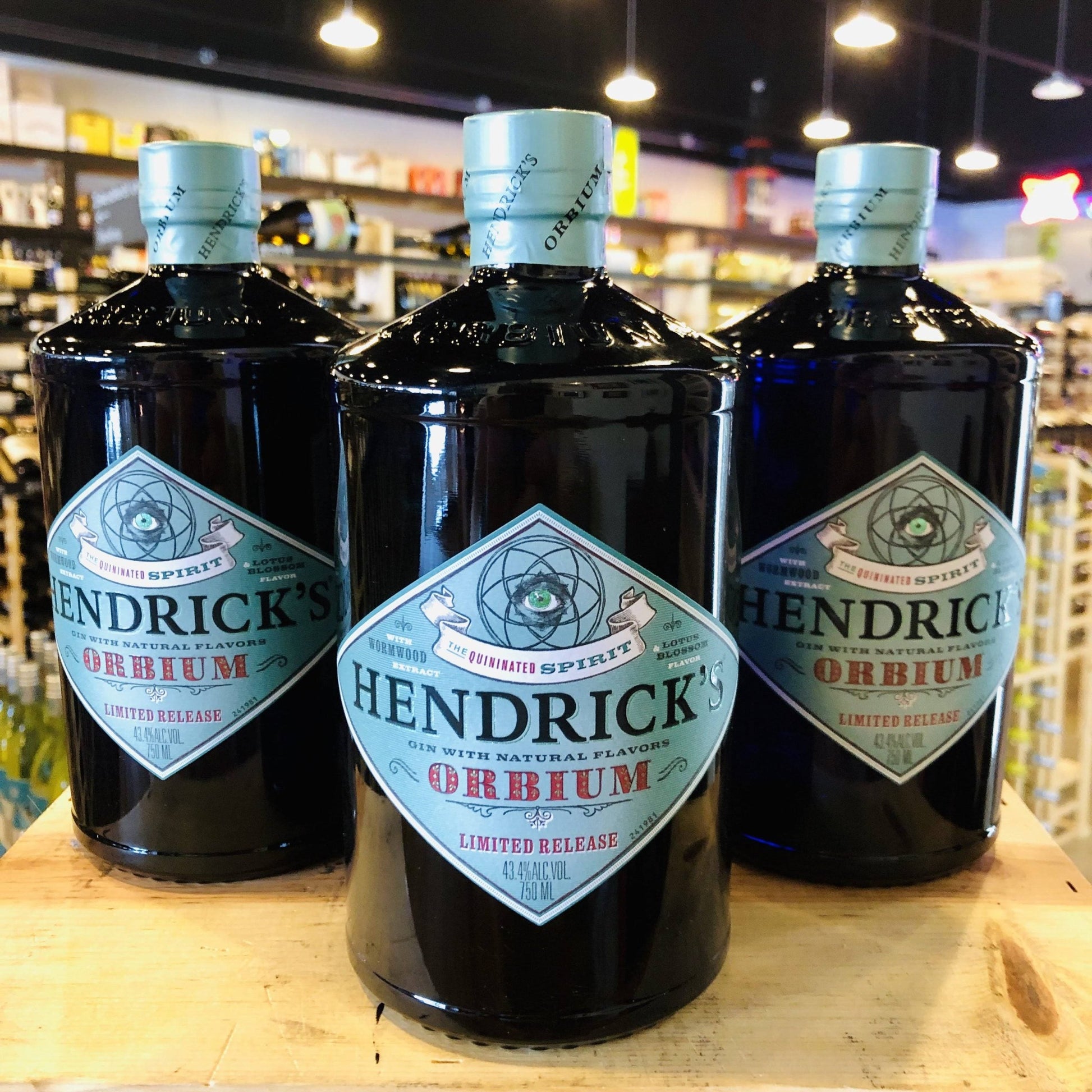Hendrick's Gin, with Worm Wood Extract & Lotus Blossom Flavor, Orbium –  Kingsr